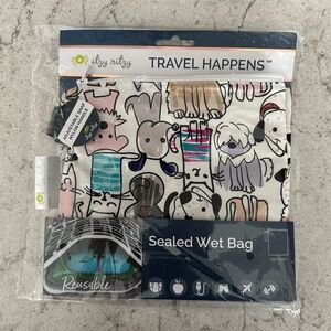 NEW Itzy Ritzy Reusable Sealed Wet Bag